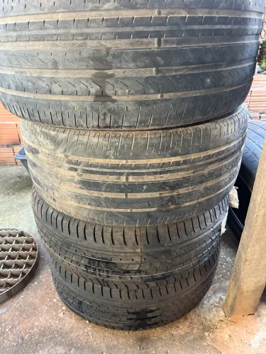 Pneus 285/45 R20