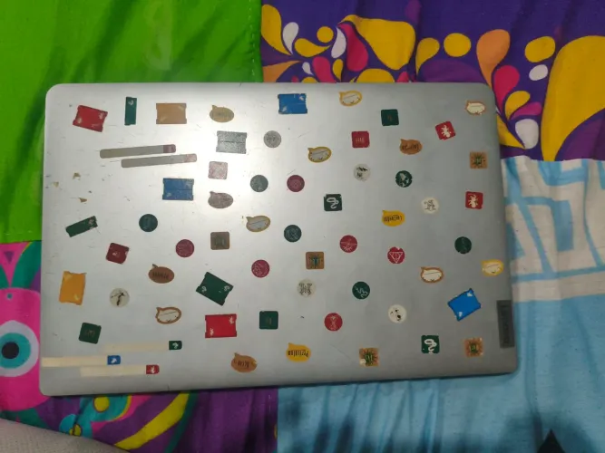 Notebook Lenovo IdeaPad 1 4gbRAM (Linux XFCE)