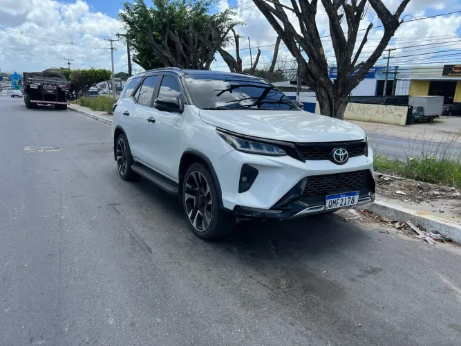 Toyota Hilux SW4 SRX 4X4 2.8 TDI 16V Dies. Aut. 2019