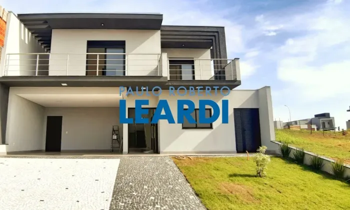 CASA EM CONDOMÍNIO - MONT ALCINO - SP