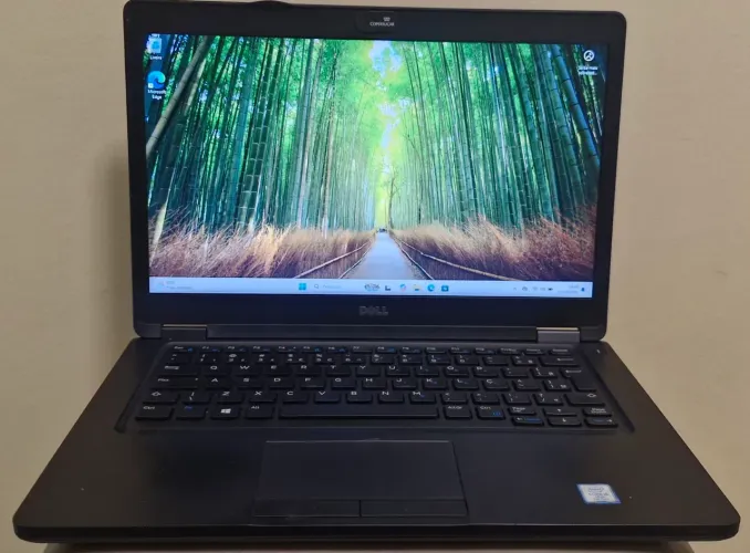 Notebook Dell Latitude Excelente estado 7 meses de uso