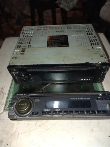 CD PLAYER SONY CDX 4500
