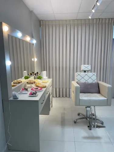 Arrendamento studio de beleza 