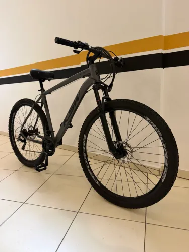 Bicicleta aro 29 câmbio shimano
