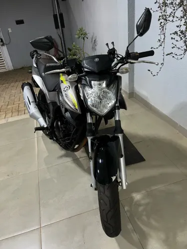 Yamaha YS 250 Fazer/ Fazer L. Edition /blueflex 2016