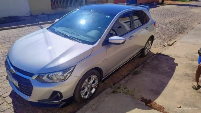 Chevrolet Onix Hatch LT 1.0 12V TB Flex Mec. 4P 2022