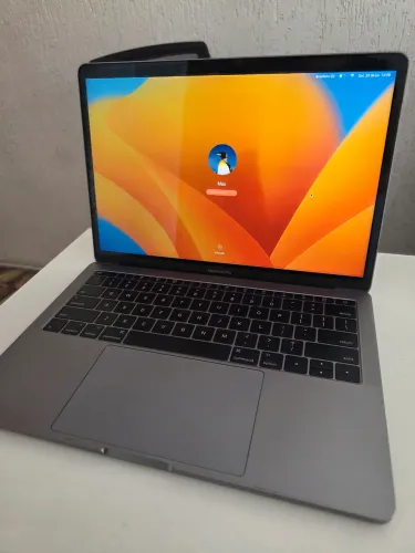 Macbook A1708 250gb de armazenamento 8GB RAM Core I5 USADO