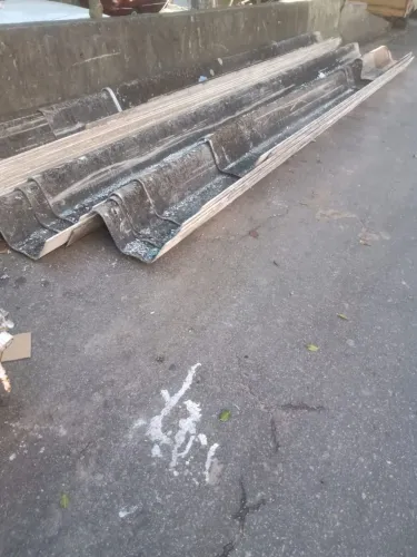 20 telhas calhetao de 6 metros usadas