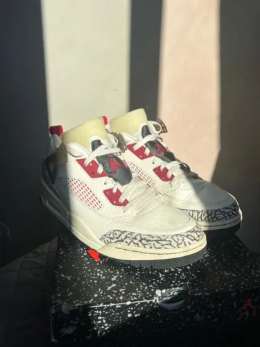 Air Jordan Spizike Coconut Milk Varsity Red 44