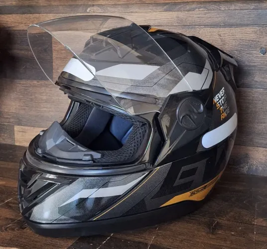 Capacete Evo