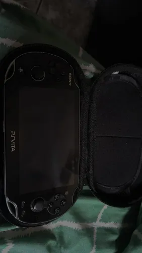 PS Vita desbloqueado/cartão 128 gb, ótimo estado.