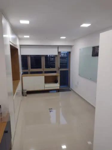 Escritório mobiliado para venda com 22 m² e vaga garagem Recreio Bandeirantes - RJ