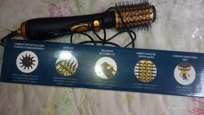Vendendo escova de cabelo rotativa