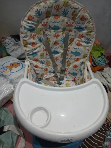 Cadeira de alimentação