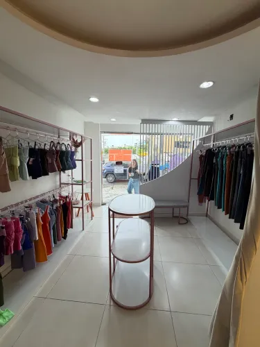 LOJA COMPLETA OU MÓVEIS AVULSO fitness/ feminina