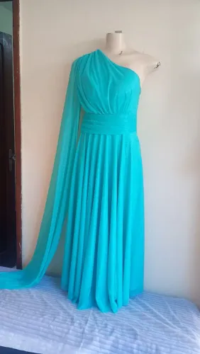 Vestido de festa seminovo tamanho M