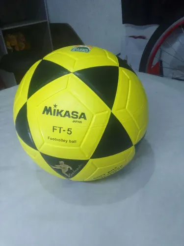 Bola de futevôlei, altinha, futmesa