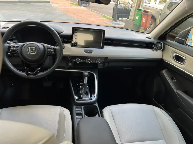 Honda HR-V Touring 1.5 TB 16V 5P Aut. 2025