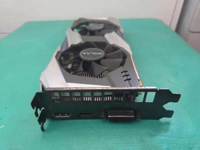 ?Nvidia GTX 1060 6gb Galax - Modelo OC ?