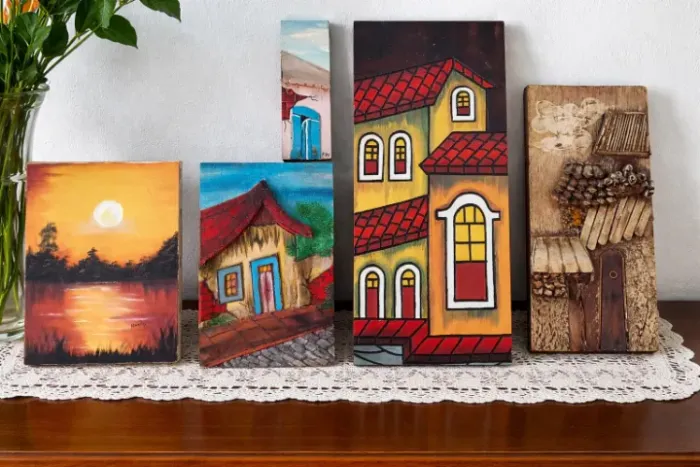 Vendo Quadros Artesanais para Decoração.