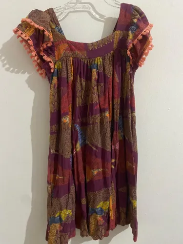 Vestido estilo indiano, 6/7 anos.