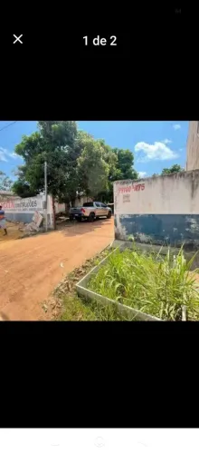 Vendemos cinco terrenos com duas casas no centro do mojui dos campos atrás da igreja matri