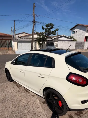Fiat Bravo Sporting 1.8 Flex 16V 5P 2016