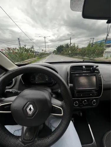 Renault Kwid Intense 1.0 Flex 12V 5P Mec. 2019