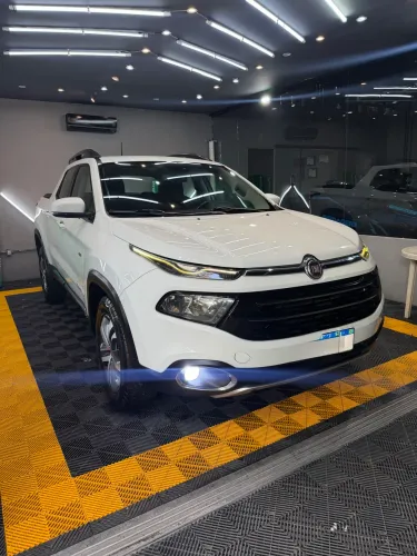 Fiat Toro Freedom 2.0 16V 4X2 TB Diesel Mec. 2018