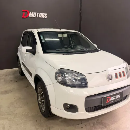 Fiat Uno Sporting 1.4 EVO Fire Flex 8V 4P 2013