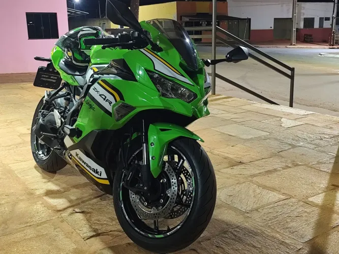 Kawasaki zx4r