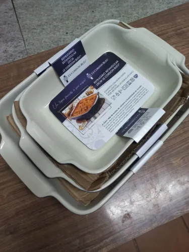 Conjunto de pratos refratários retangulares
