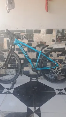 Bicicleta aro 29 LOTUS [7 Marchas] pra concerto!