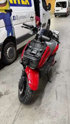 Scooter Eletrica tank
