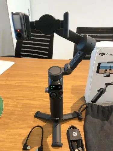 Gimbal Osmo Mobile 7P - DJI