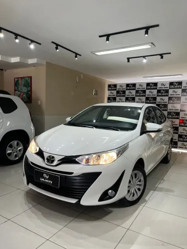 Toyota Yaris XL Sedan 1.5 Flex 16V 4P Aut. 2020