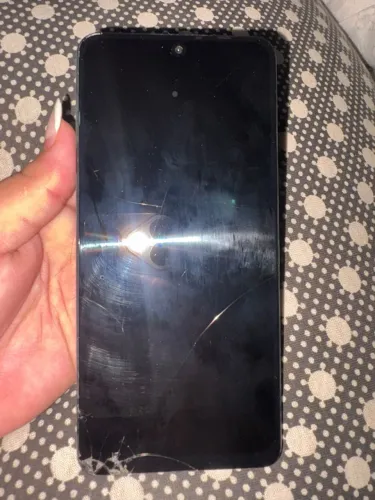 Poco F4