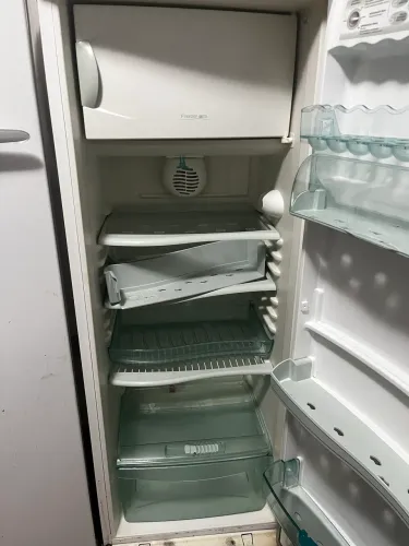Geladeira Brastemp 343L