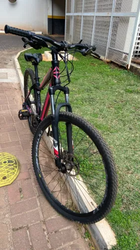 Mountain Bike GTA NX9 29er - Freio a disco hidráulico