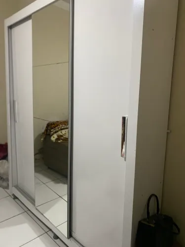 Lindo Guarda Roupa 3 Portas Correr c Espelho