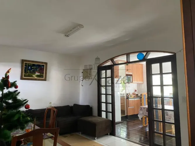 Casa - Comercia - Residencial - Vale do sol - 634m² - 2 Dormitórios.