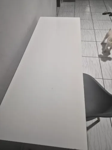 Escrivaninha + cadeira 