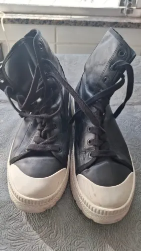 Bota Arezzo preta número 38