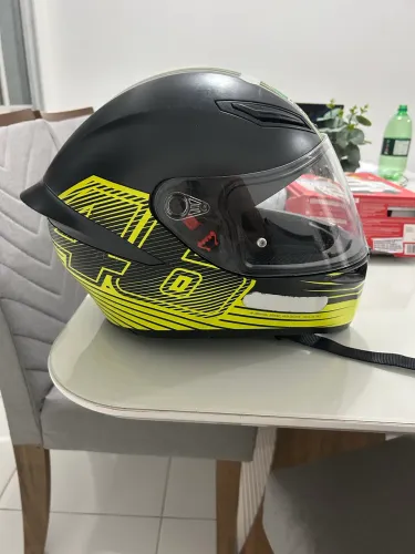 Capacete AGV TAM. 57