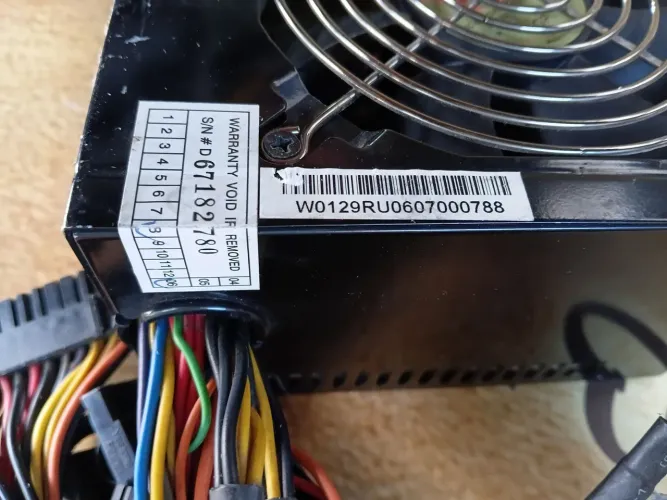 Fonte Thermaltake Purepower 600W Reais - ATX 12V 2.2 (Robusta e Testada)