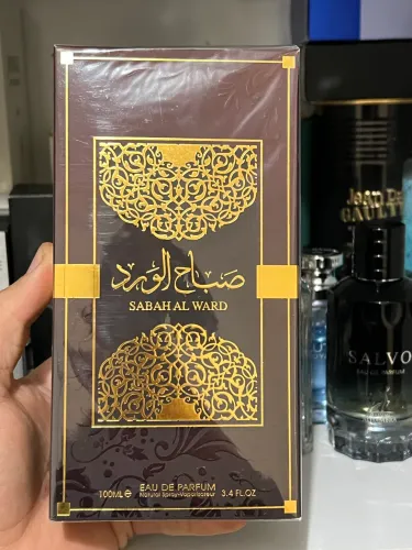 Sabah Al Ward perfume árabe feminino