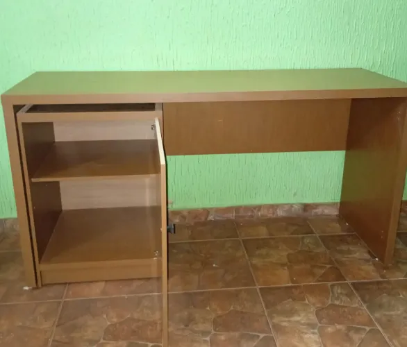 Escrivaninha MDF<br>60cm profundidade <br>95cm altura