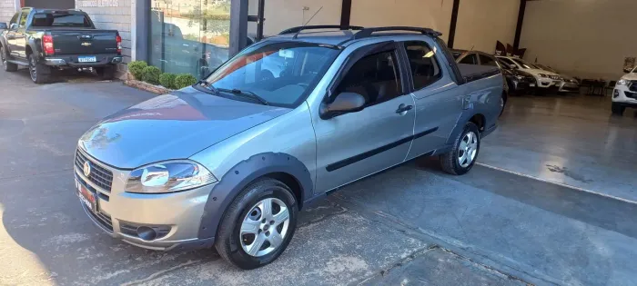 Fiat Strada Working 1.4 MPI Fire Flex 8V CD 2012