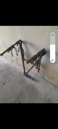 Vendo um suporte para bicicletas