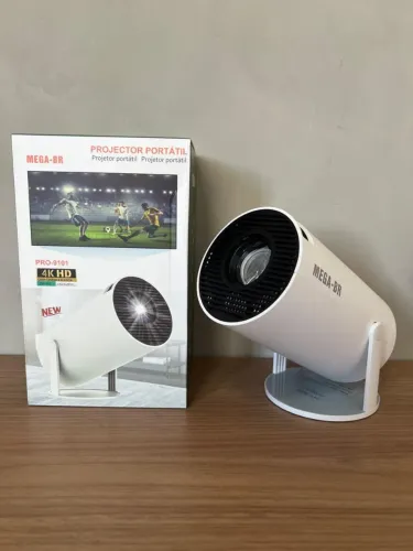 projetor 4K 130 polegadas R$ 190,00 PROMOÇÃO
